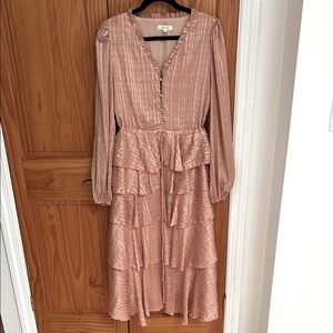 Long bohemian dress size s small Elegant Pink Tiered Dress​​